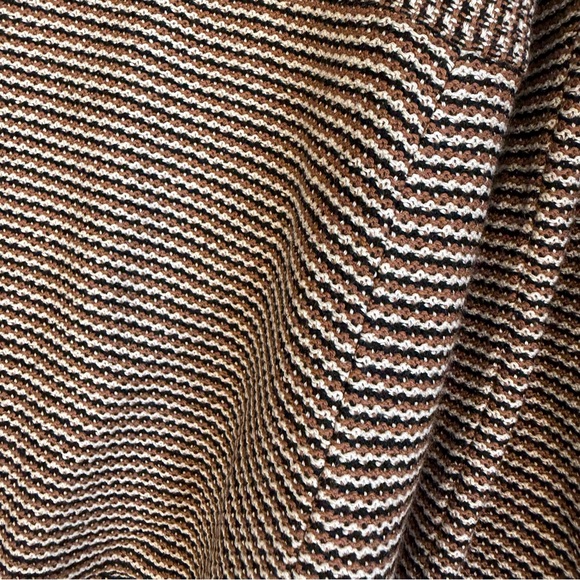 St. John Size 6 Brown Striped Tailored Knit Peplum Jacket Blazer - Picture 6 of 6